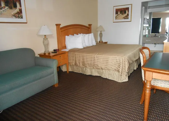 Hotel Rodeway North I-17
